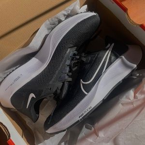 Nike Air Zoom Pegasus 38 - Women’s 7 / Black NWT